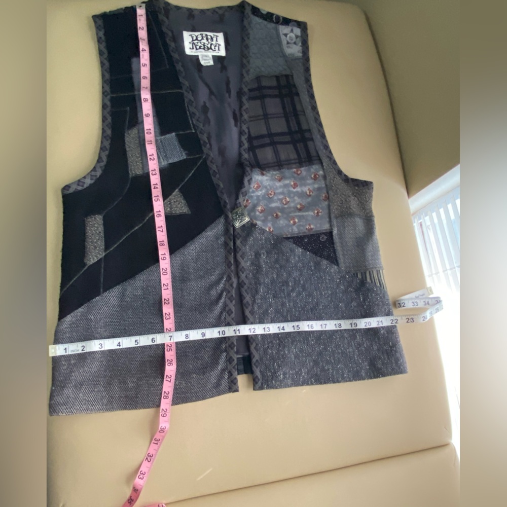 Donna Jessica Vintage Vest - Picture 5 of 9